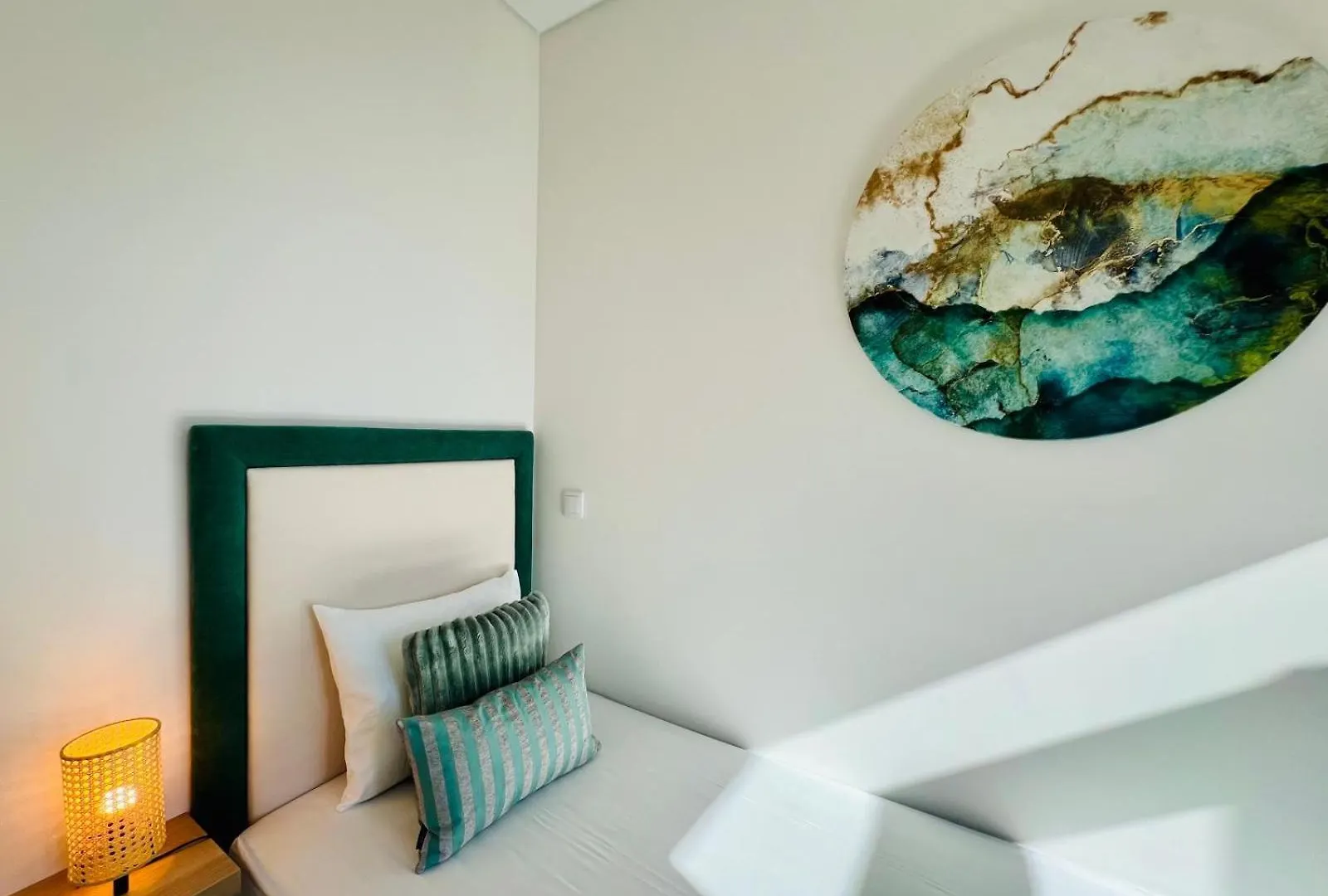 Lisbon Ata Chic Flats Executive Apartment