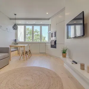 Alegria Apartment